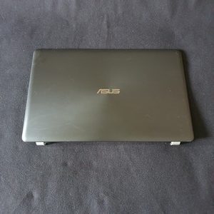 Carter écran pc Asus R751JB-TY016H