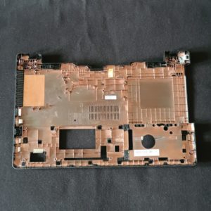 Carter dessous carte mère Pc Asus R510JX-XX150H