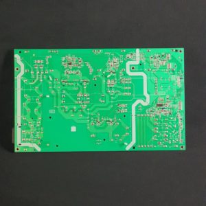 Carte d’alimentation télé TCL 70P615 Référence: 40-L302W4-PWD1CG